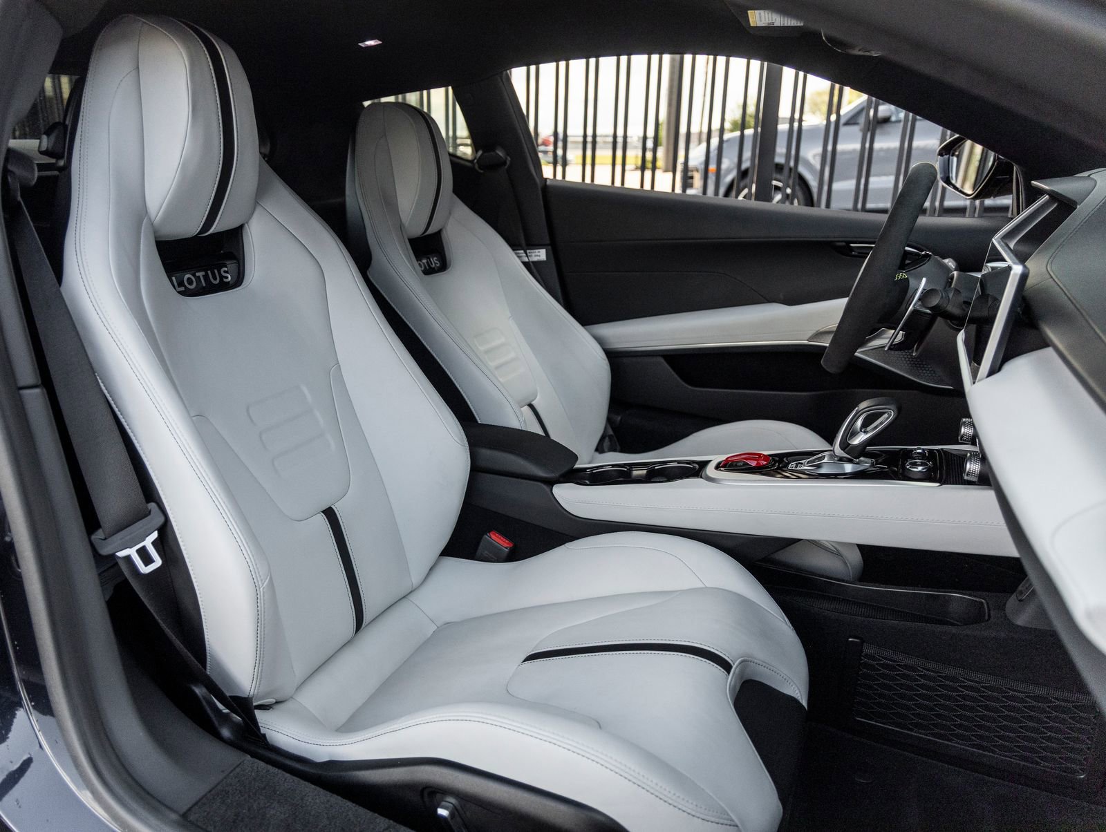 Used 2024 Lotus Emira First Edition image 42