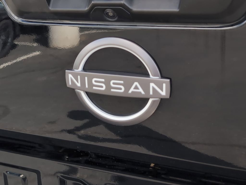 Used 2022 Nissan Frontier SV image 26