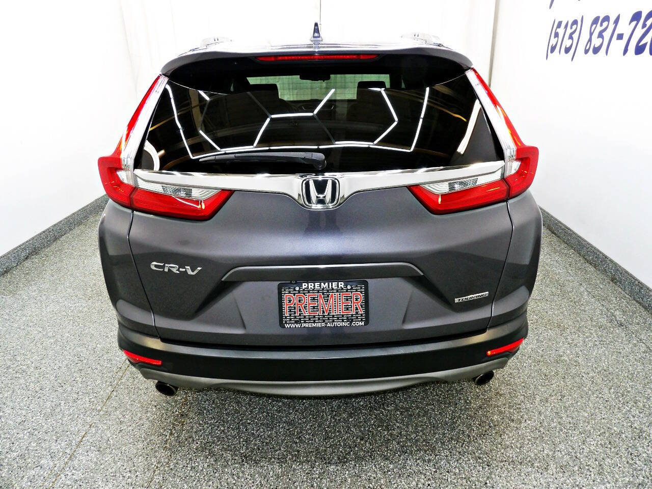 Used 2017 Honda CR-V Touring image 5