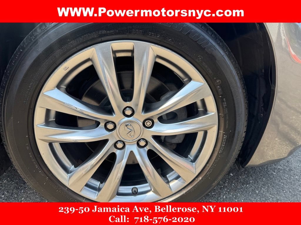 Used 2017 INFINITI Q70 3.7 AWD/4WD image 20