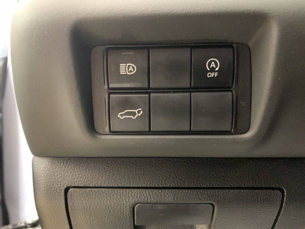 Used 2023 Toyota Highlander XLE image 19