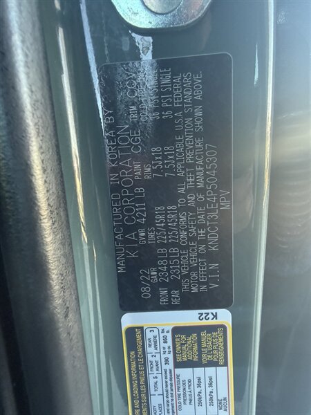 Used 2023 Kia Niro SX Touring FWD image 14