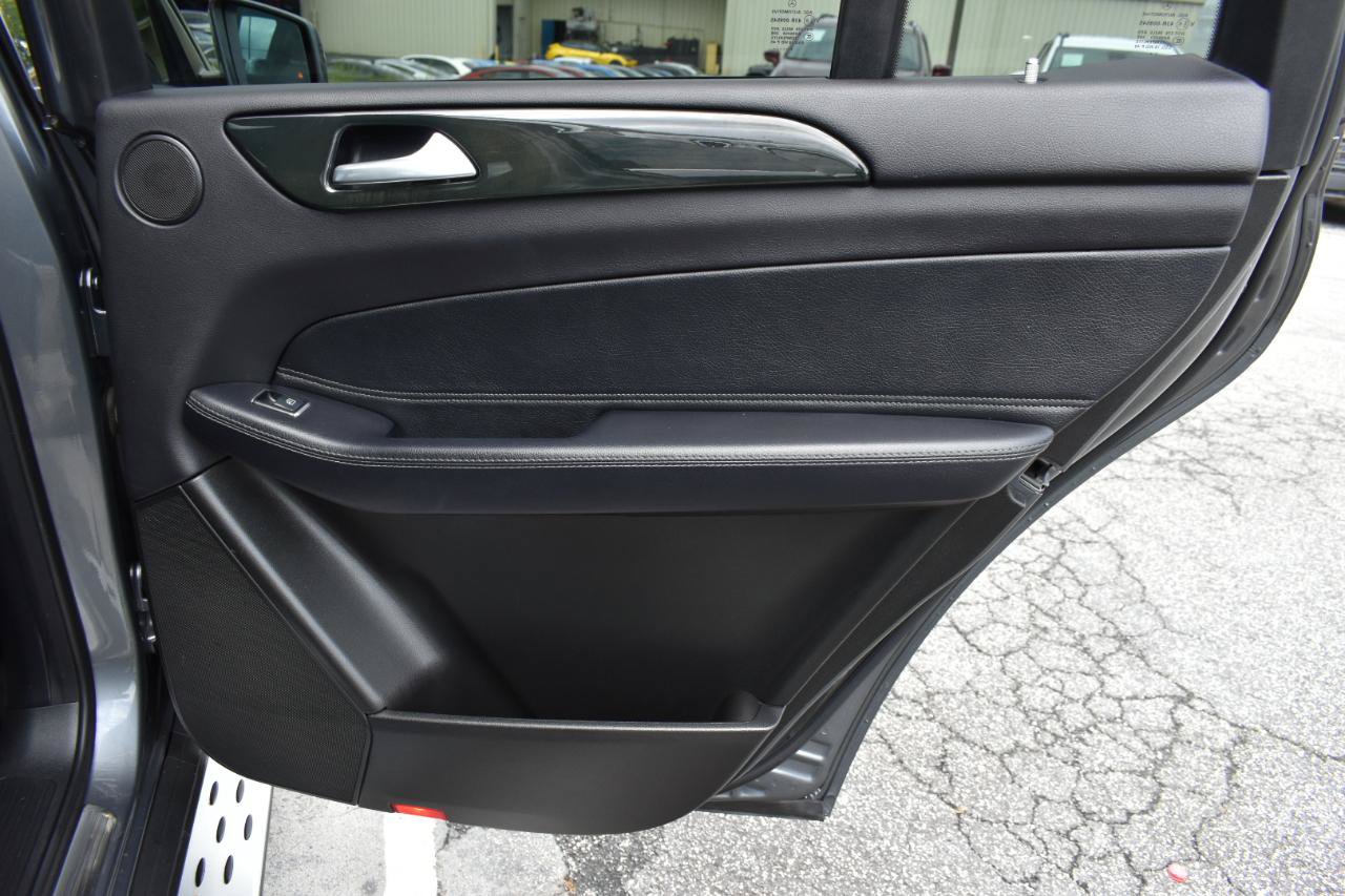 Used 2019 Mercedes-Benz GLS 450 4MATIC image 36