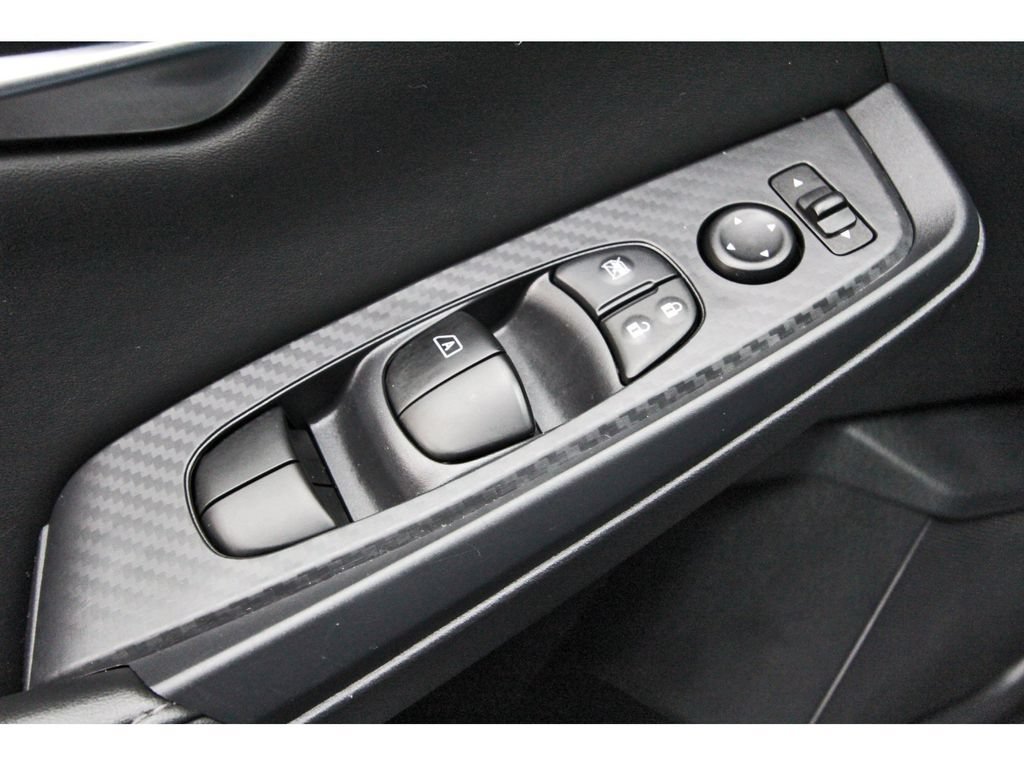Certified 2025 Nissan Sentra SV FWD image 19