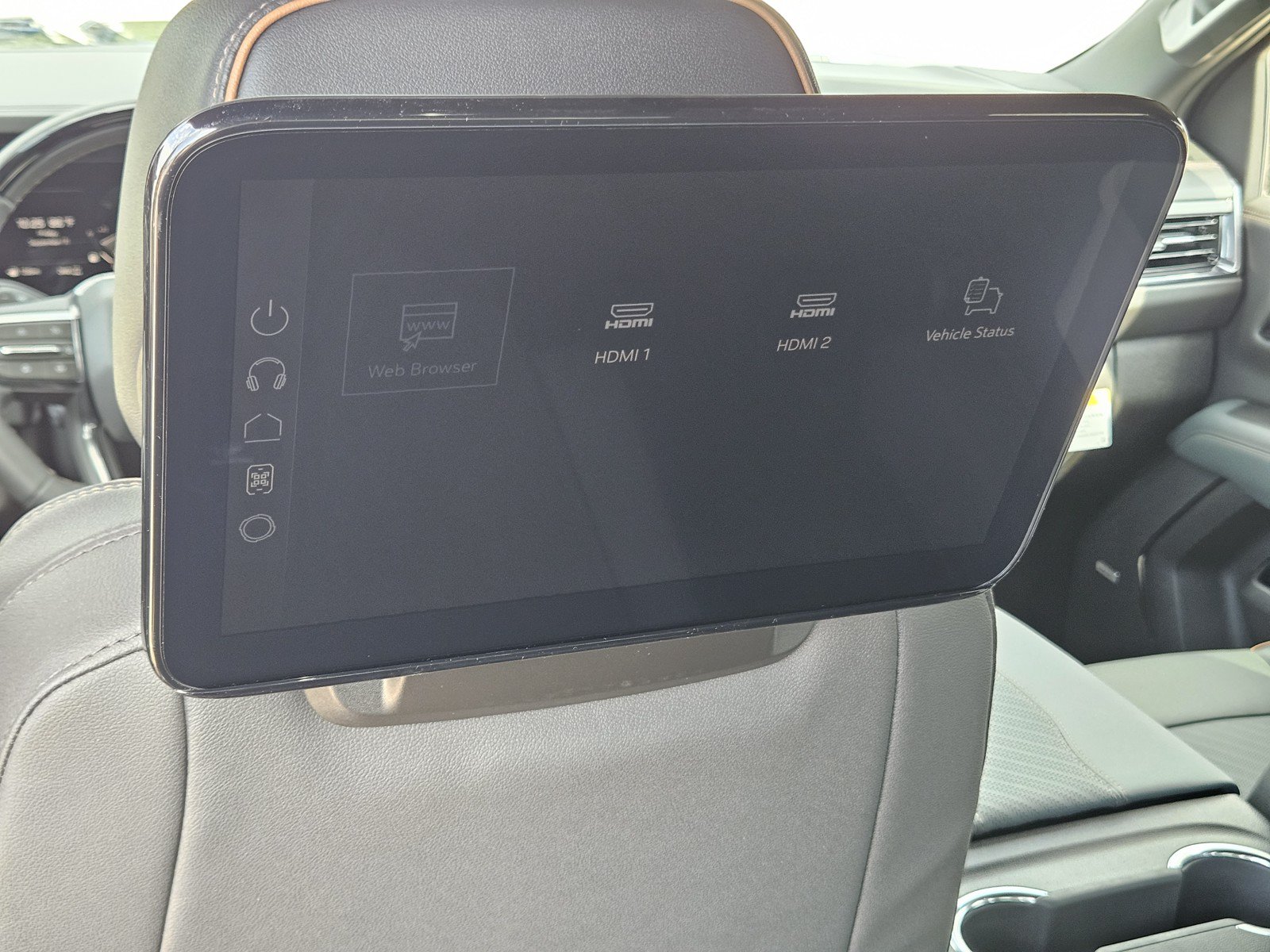 New 2026 GMC Yukon AT4 w/ AT4 Premium Plus Package AWD/4WD image 22