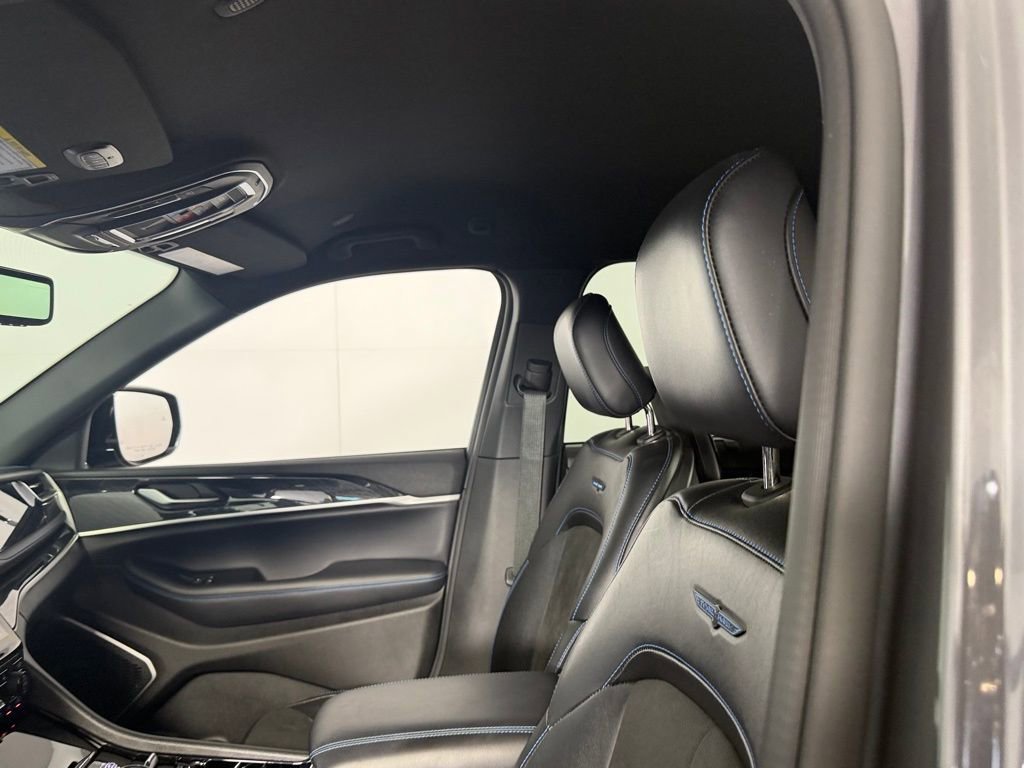 Used 2023 Jeep Grand Cherokee Trailhawk w/ Advanced Protech Group II image 26