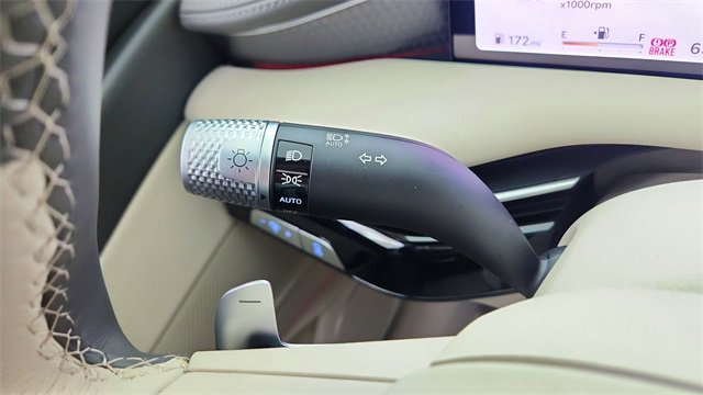 Used 2025 Genesis G80 2.5T Sport Prestige image 40