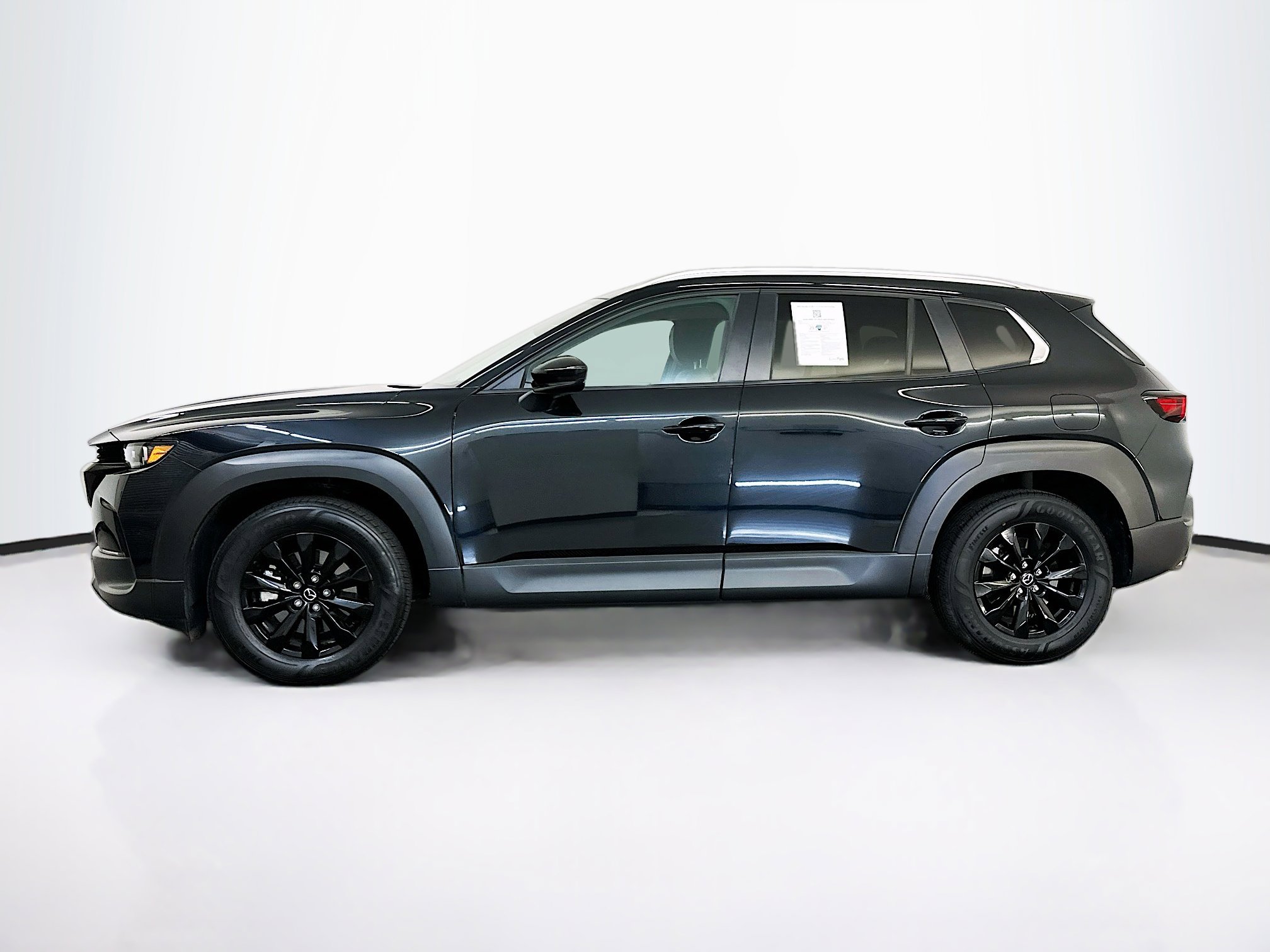 Used 2025 MAZDA CX-50 AWD 2.5 S w/ Preferred Package image 4