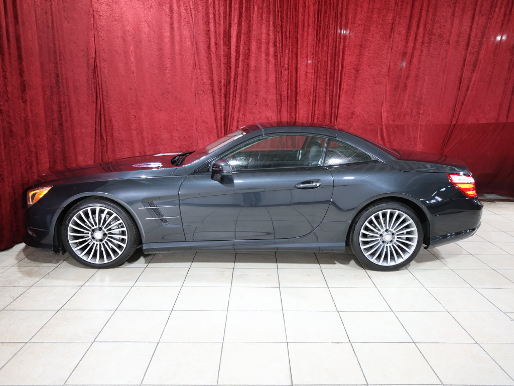 Used 2013 Mercedes-Benz SL 550 image 3