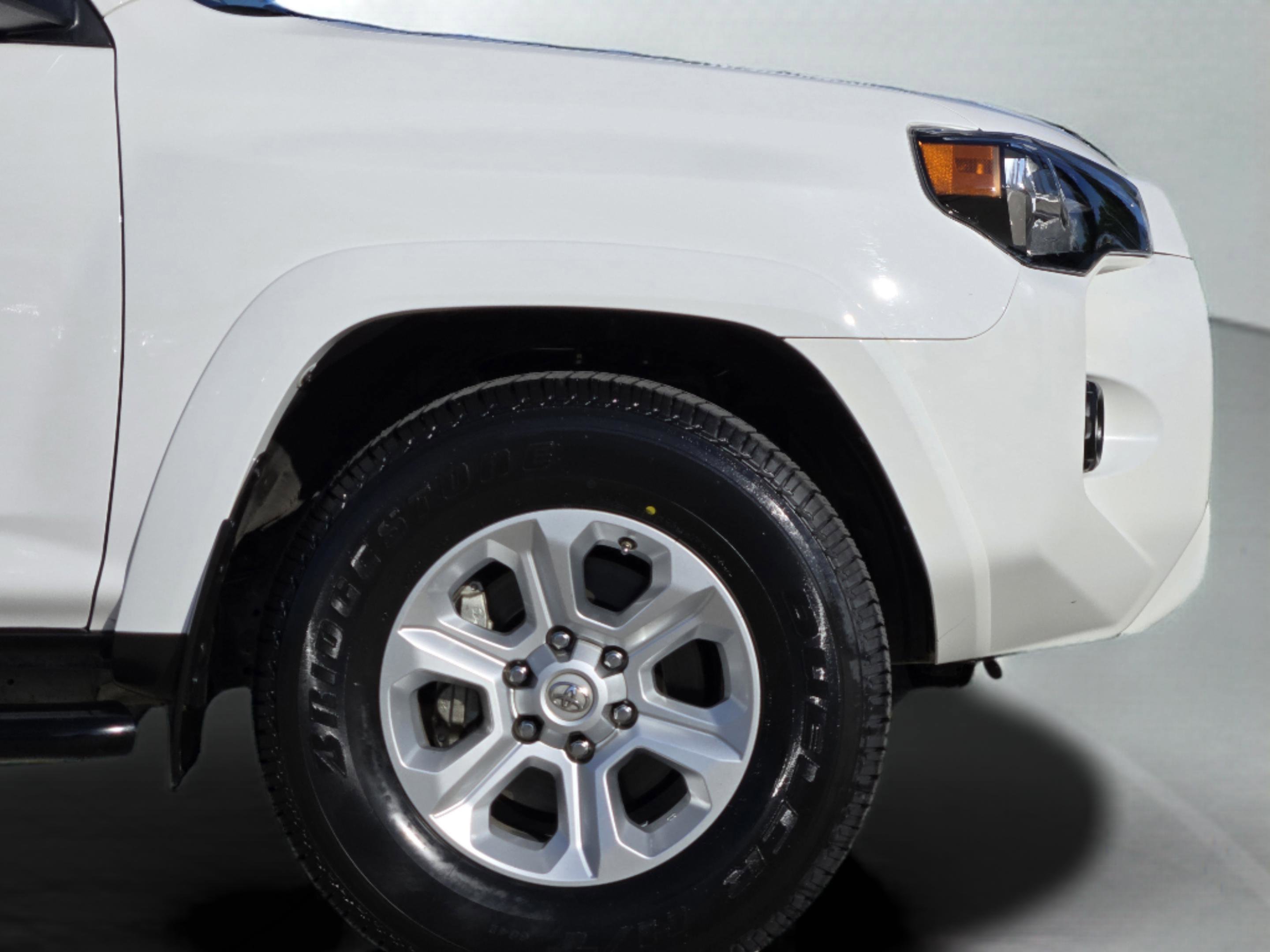 Used 2019 Toyota 4Runner SR5 Premium image 31
