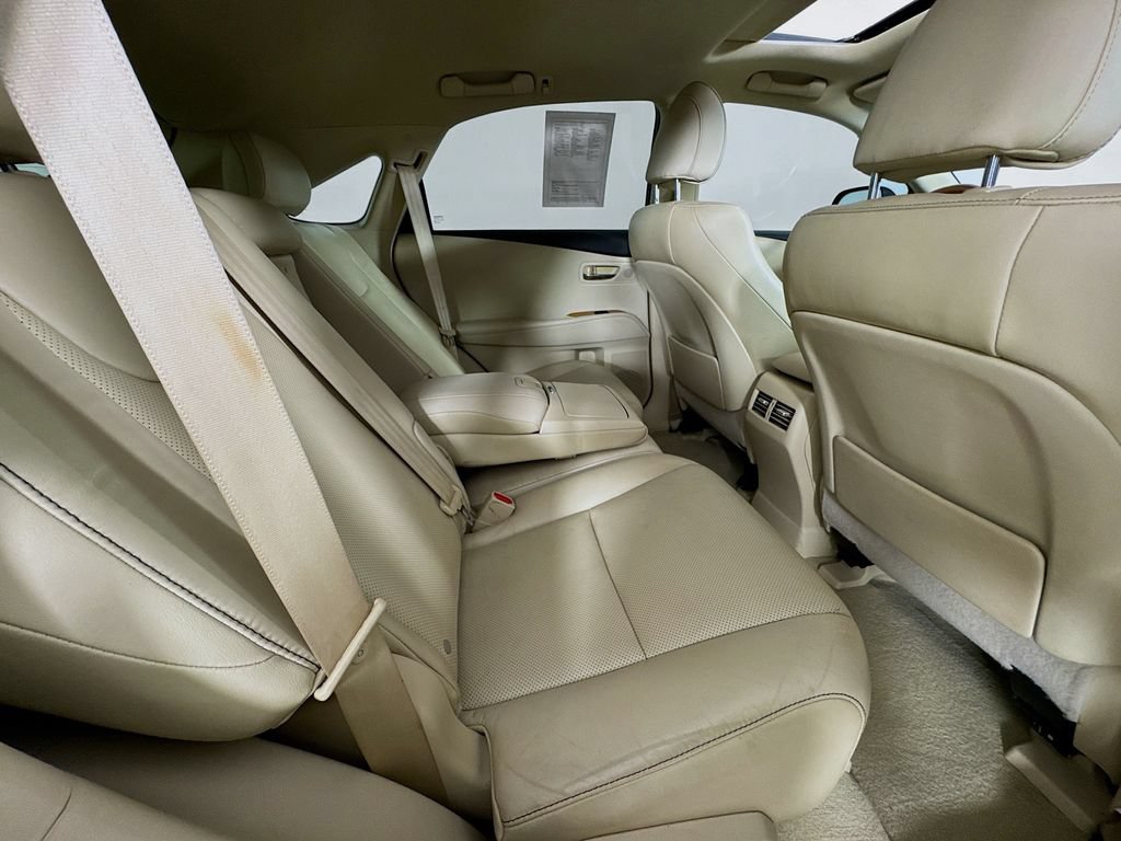 Used 2015 Lexus RX 450h FWD image 34