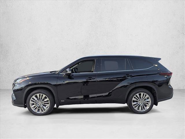 New 2026 Toyota Highlander Platinum image 5