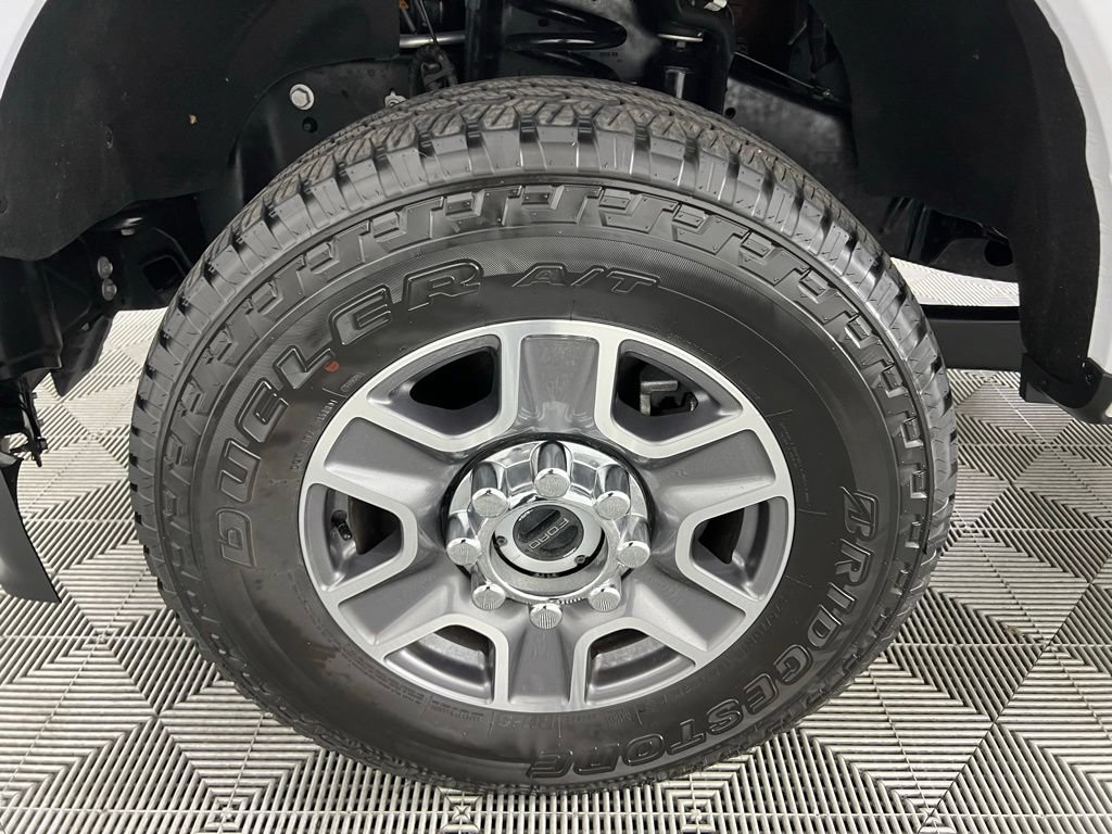 Used 2024 Ford F250 Lariat AWD/4WD image 12