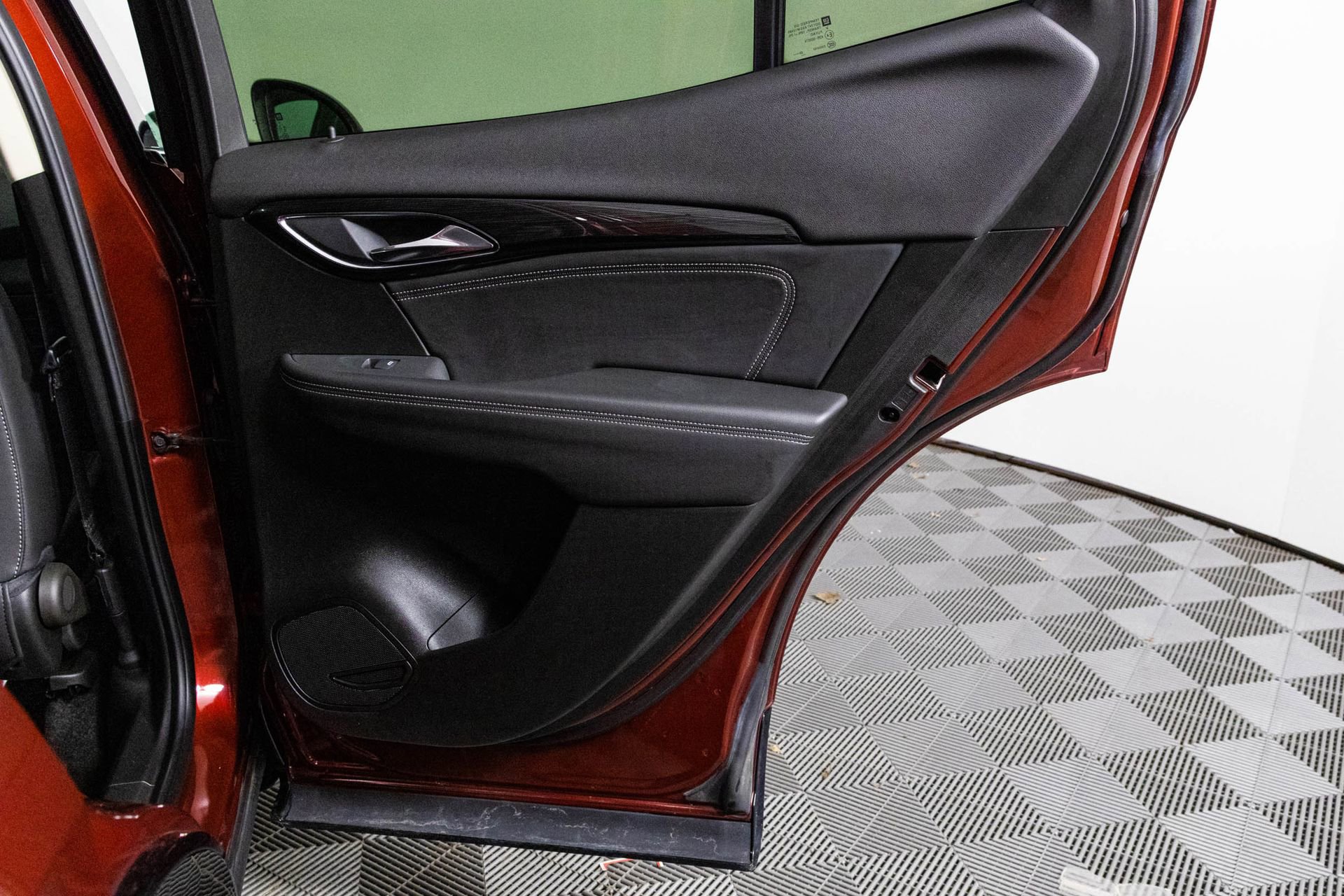 Certified 2023 Buick Envision Preferred w/ Sport Touring Package image 38