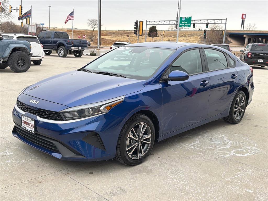 Used 2024 Kia Forte LXS image 4