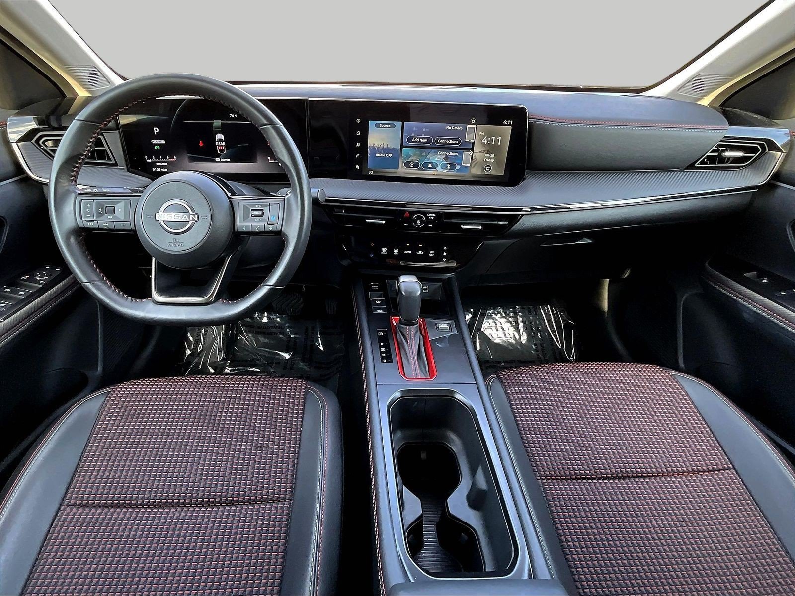 Certified 2025 Nissan Kicks SR AWD/4WD image 10