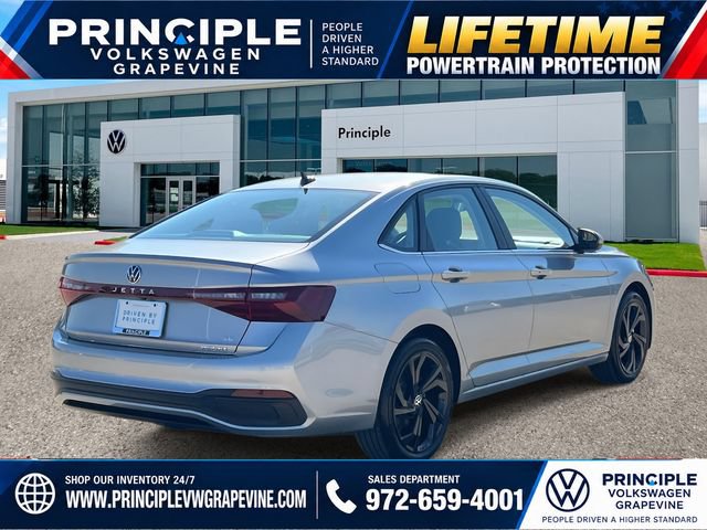 New 2026 Volkswagen Jetta SE FWD image 3