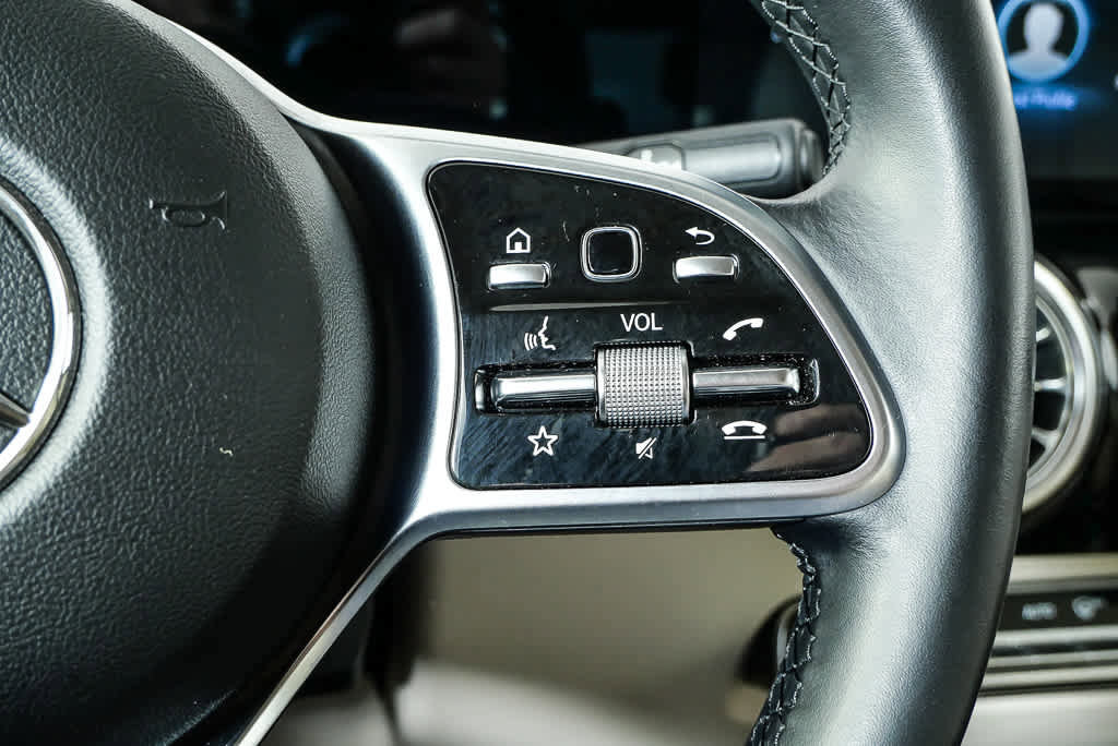 Used 2022 Mercedes-Benz GLA 250 image 16