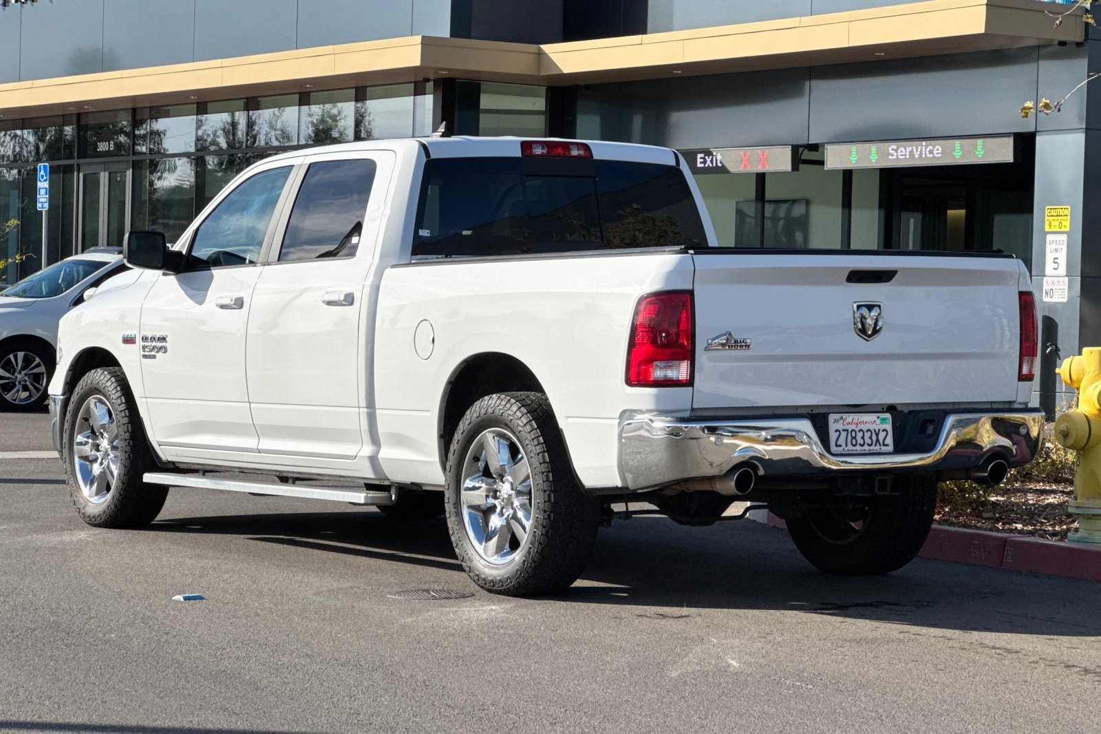 Used 2019 RAM 1500 Big Horn RWD image 6