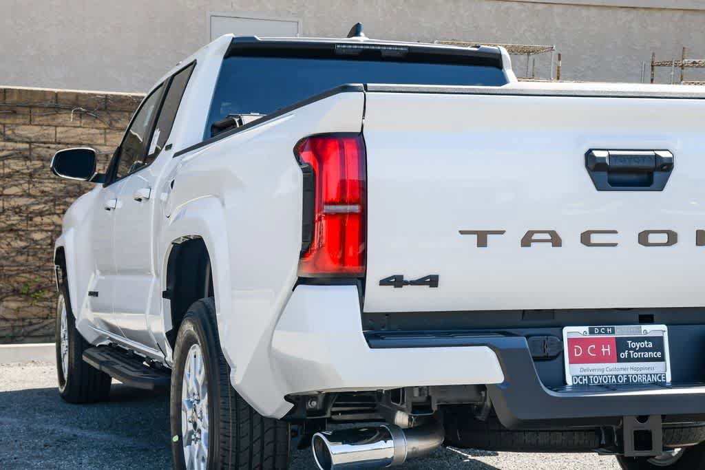 New 2026 Toyota Tacoma SR5 AWD/4WD image 6