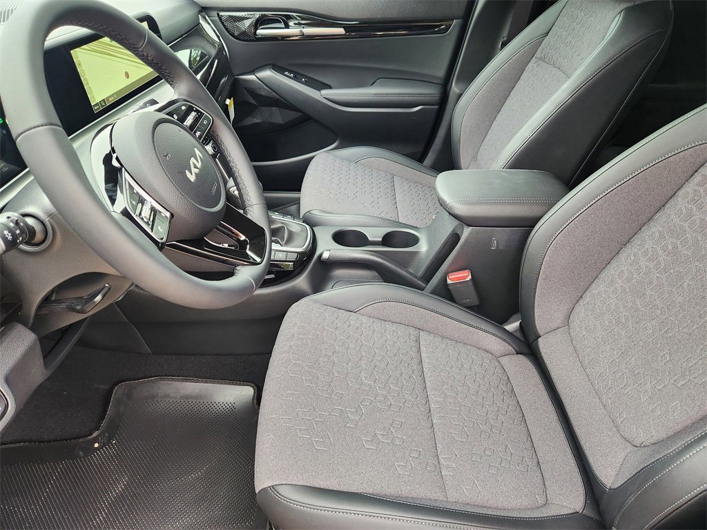New 2026 Kia Seltos S image 9