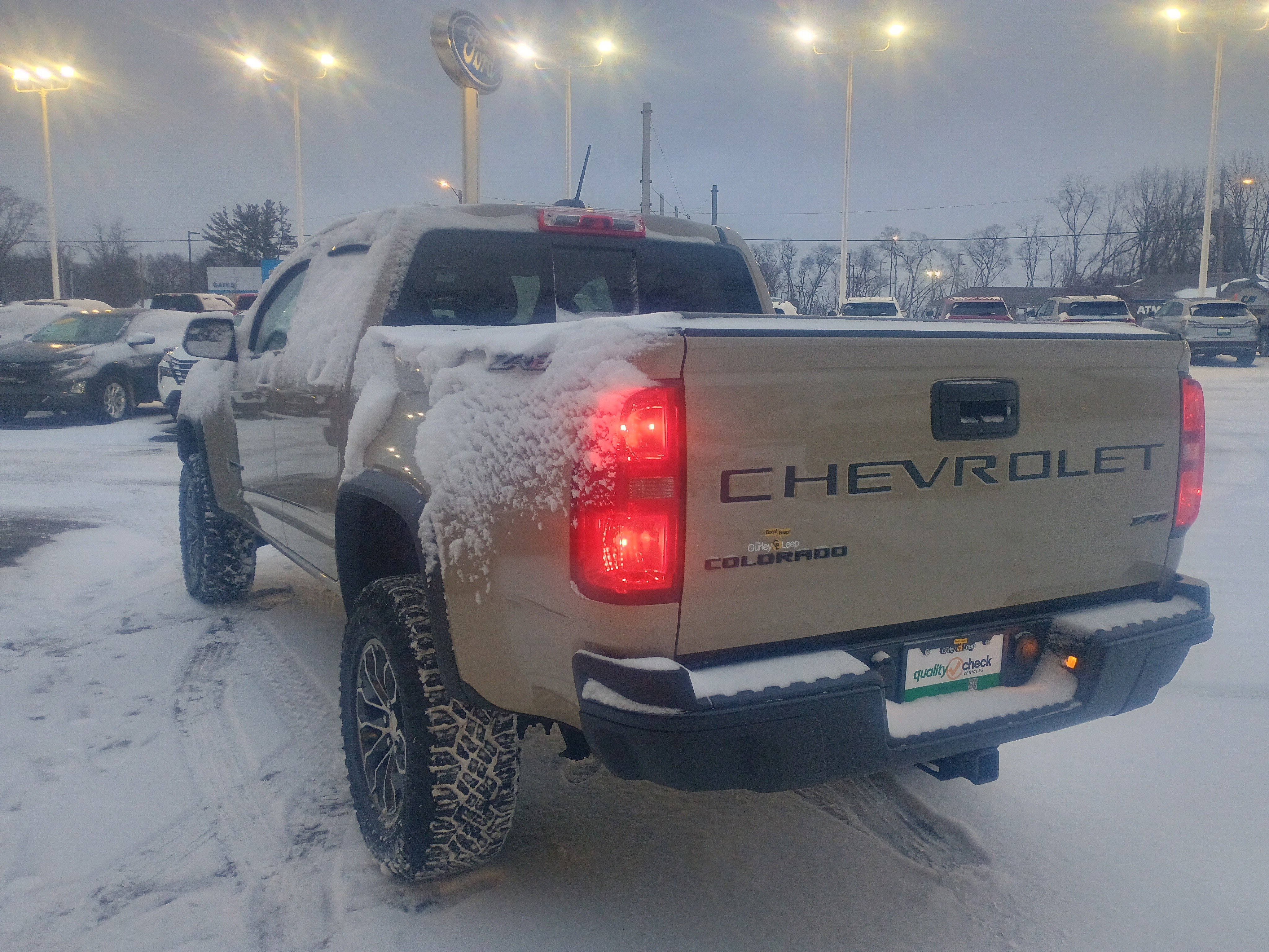 Used 2022 Chevrolet Colorado ZR2 image 7