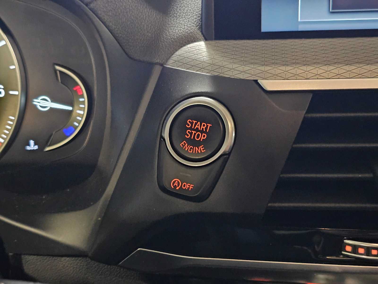 Used 2018 BMW X3 M40i AWD/4WD image 16