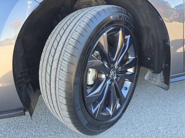 Certified 2025 Toyota Sienna XSE image 34