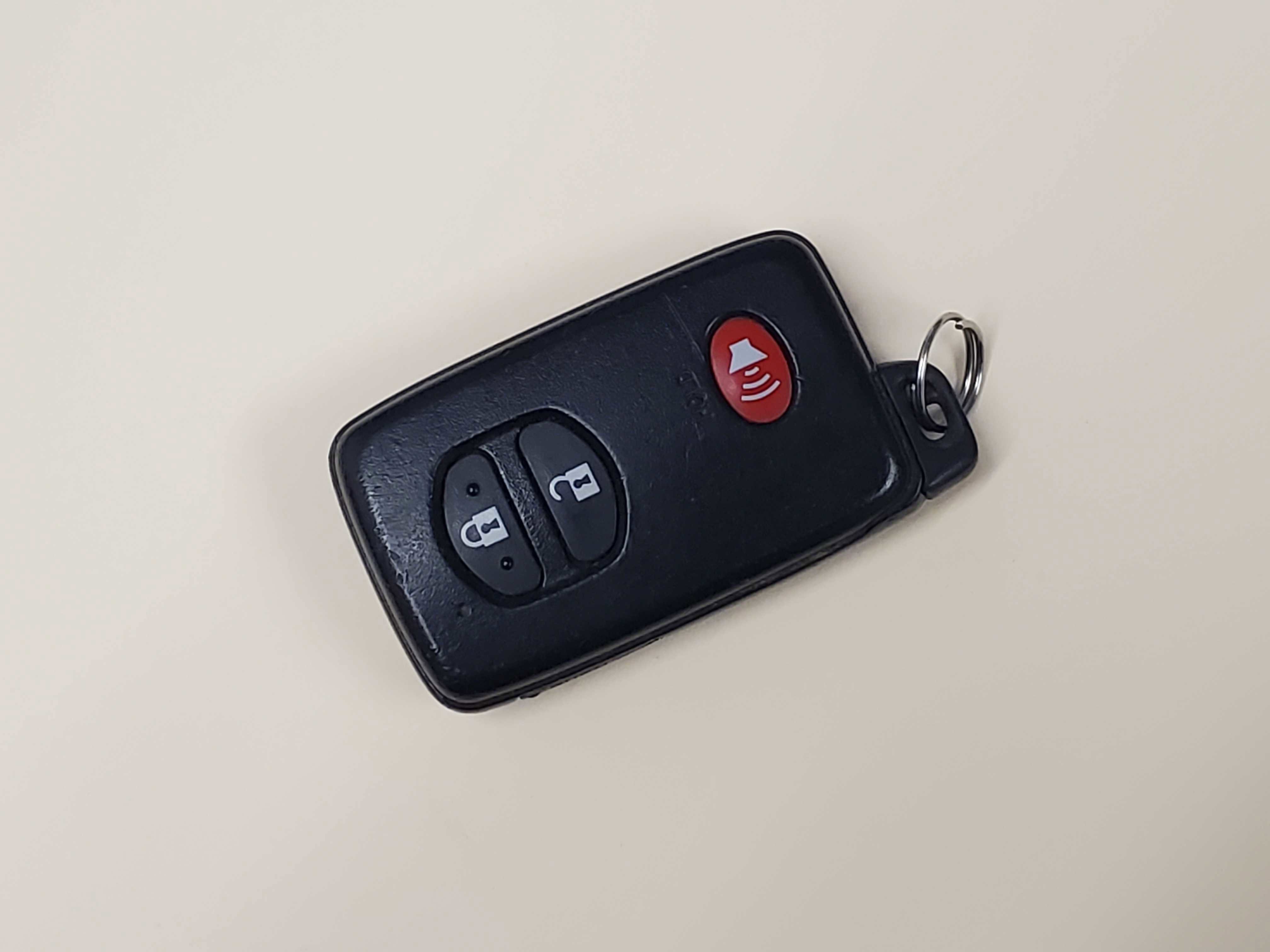 Used 2012 Toyota Prius V Five FWD image 28