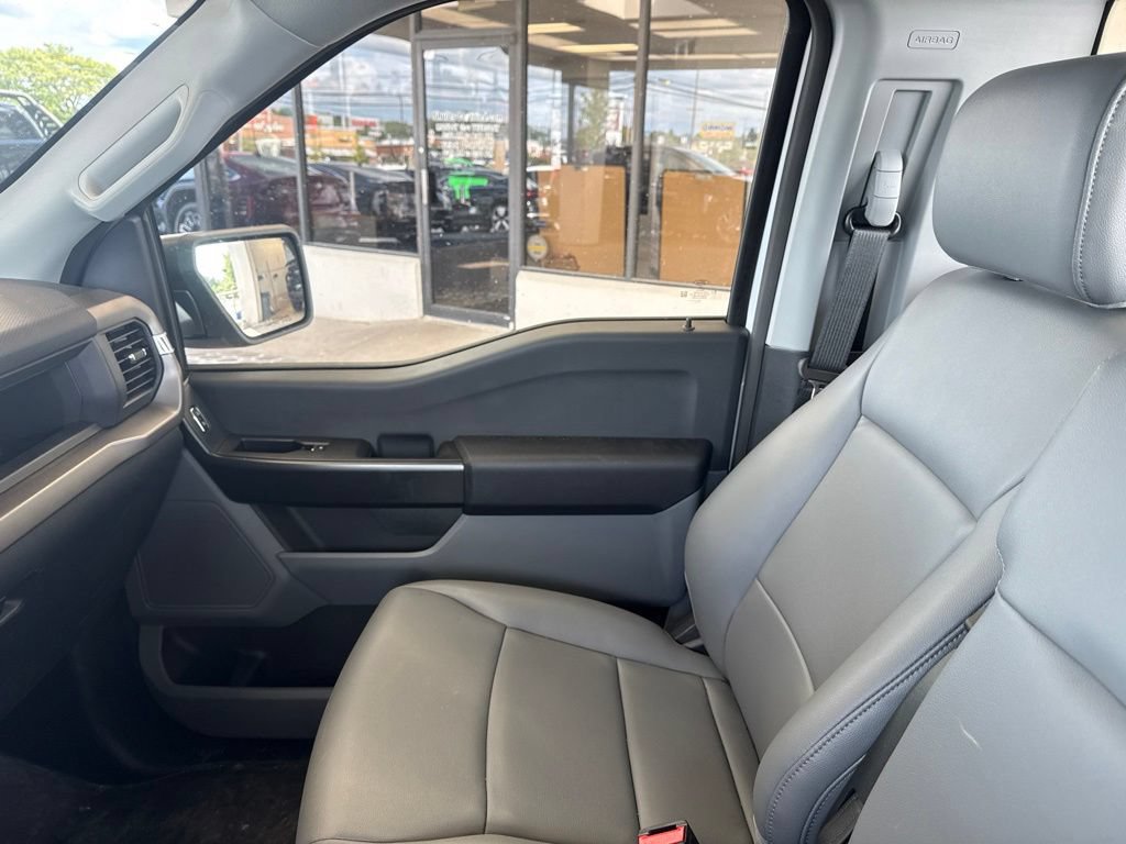 Used 2025 Ford F150 XL RWD image 20