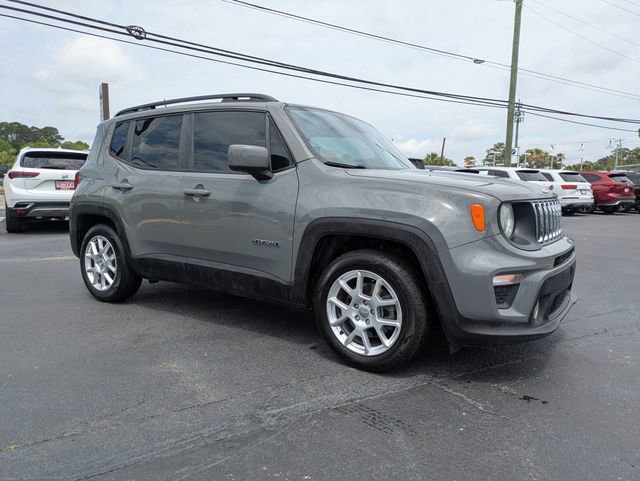Used 2019 Jeep Renegade Latitude FWD image 2