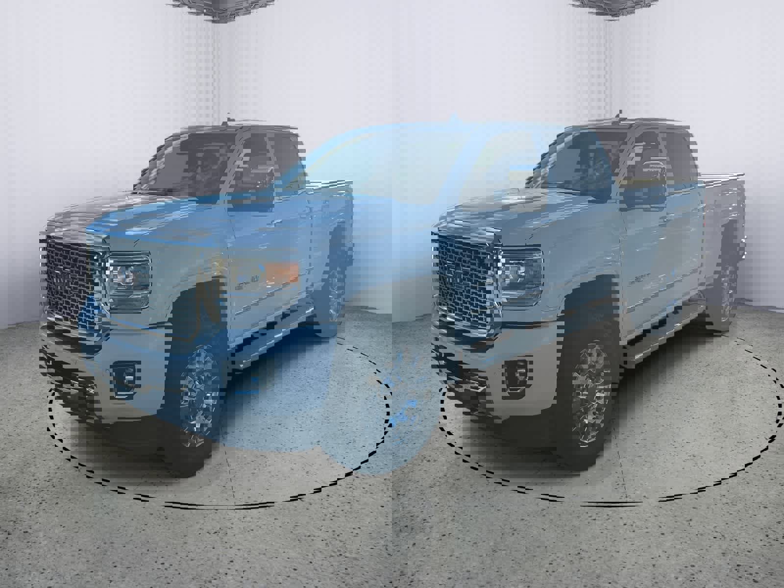 Used 2017 GMC Sierra 2500 Denali w/ Suspension Package, Off-Road image 6