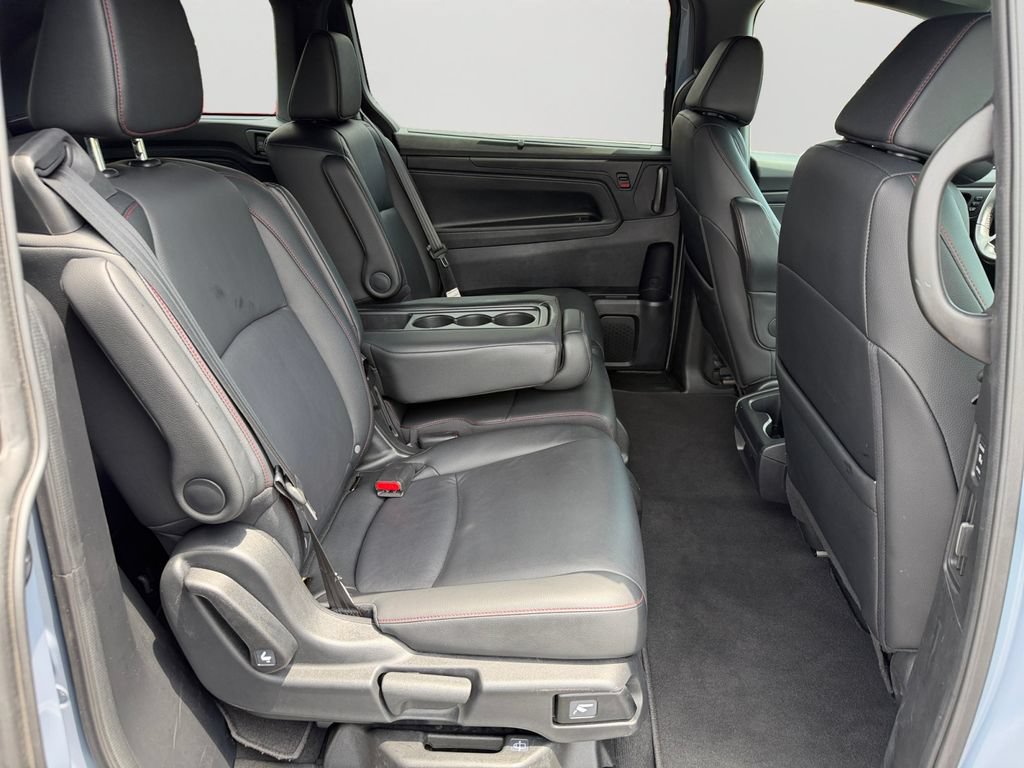Used 2025 Honda Odyssey Sport-L image 13