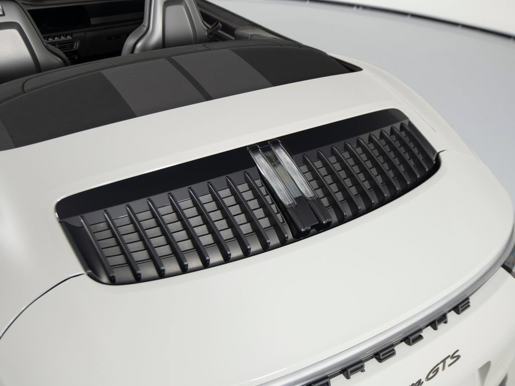 Certified 2022 Porsche 911 Carrera GTS RWD image 51