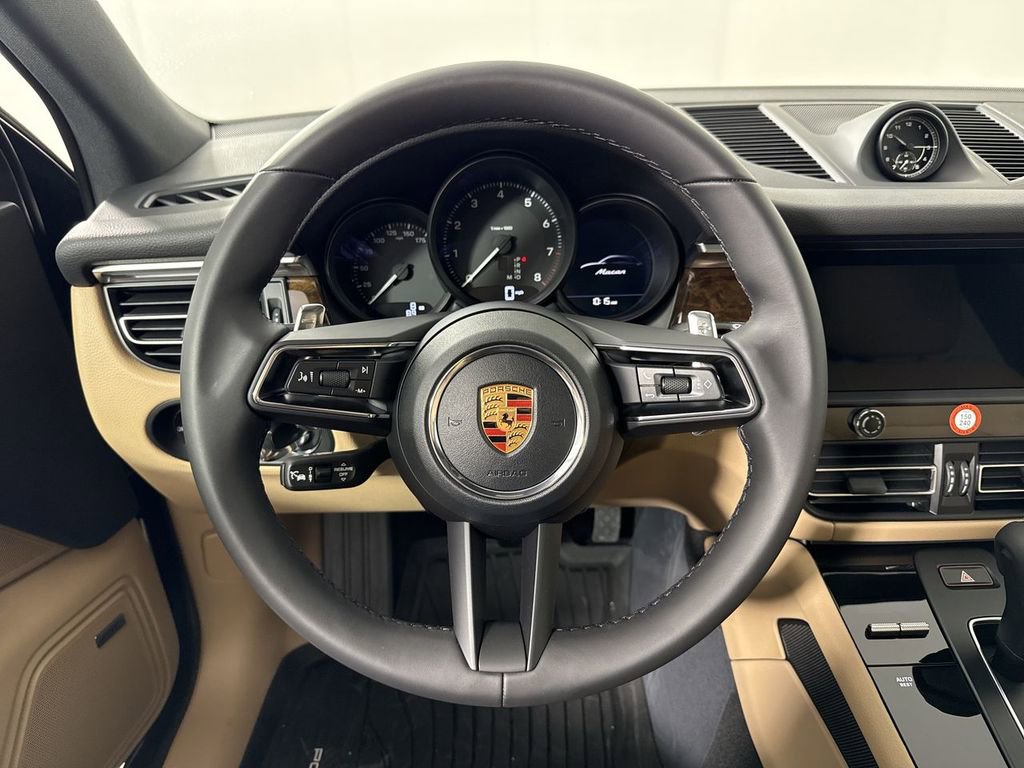 New 2026 Porsche Macan AWD/4WD image 36