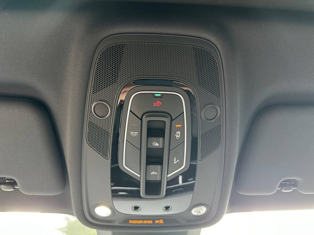 New 2026 Audi SQ8 Premium Plus AWD/4WD image 25