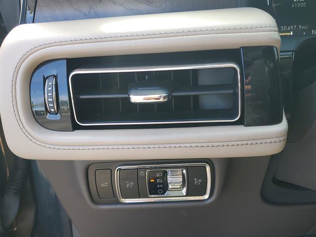 Used 2022 Lincoln Aviator Reserve w/ Equipment Group 201A image 57