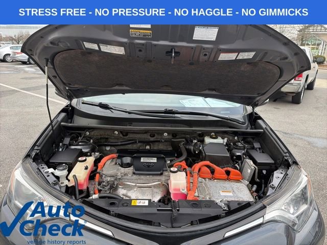 Used 2017 Toyota RAV4 XLE w/ Convenience Package image 11