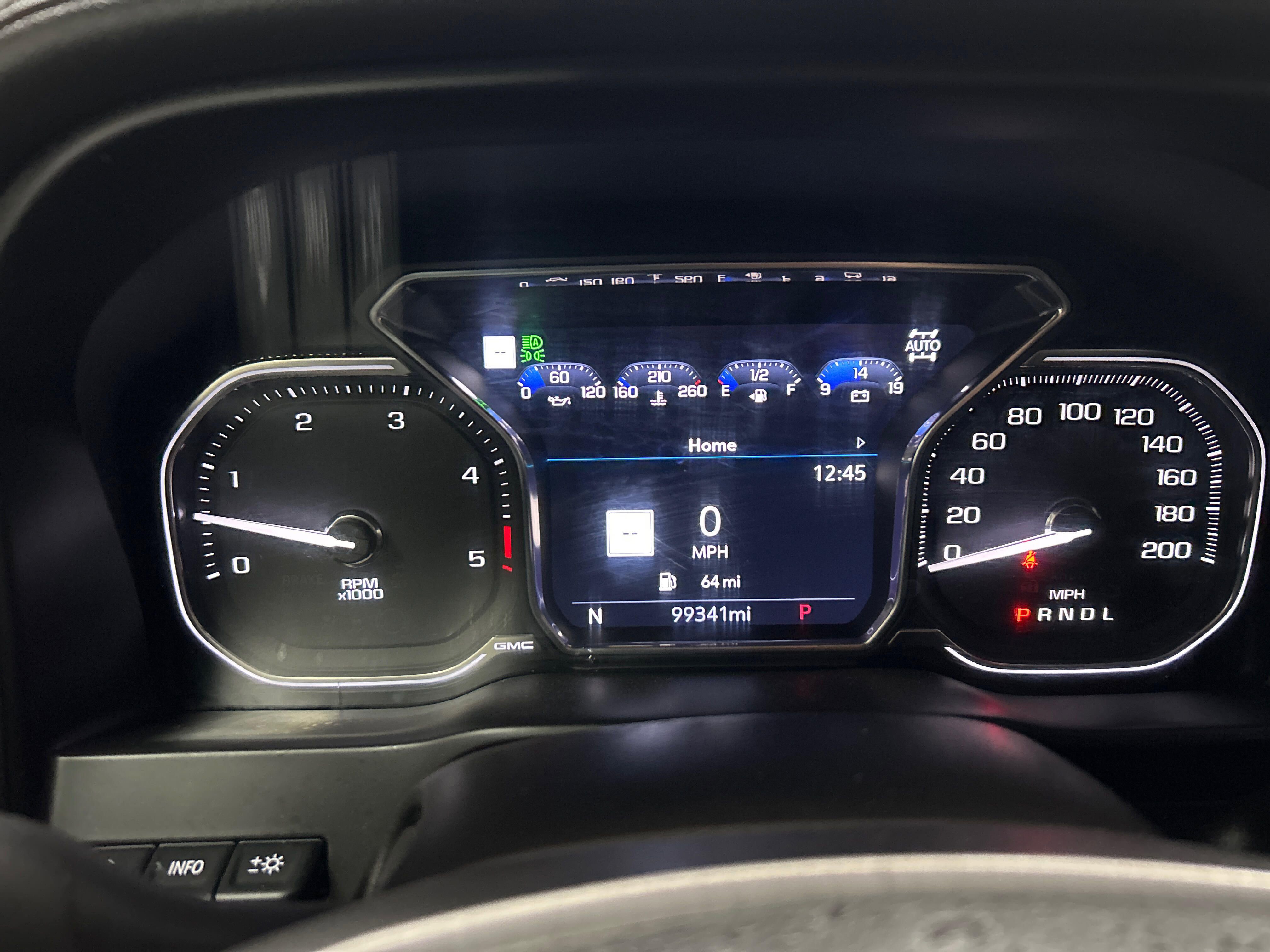 Used 2022 GMC Sierra 3500 Denali w/ Denali Ultimate Package image 21