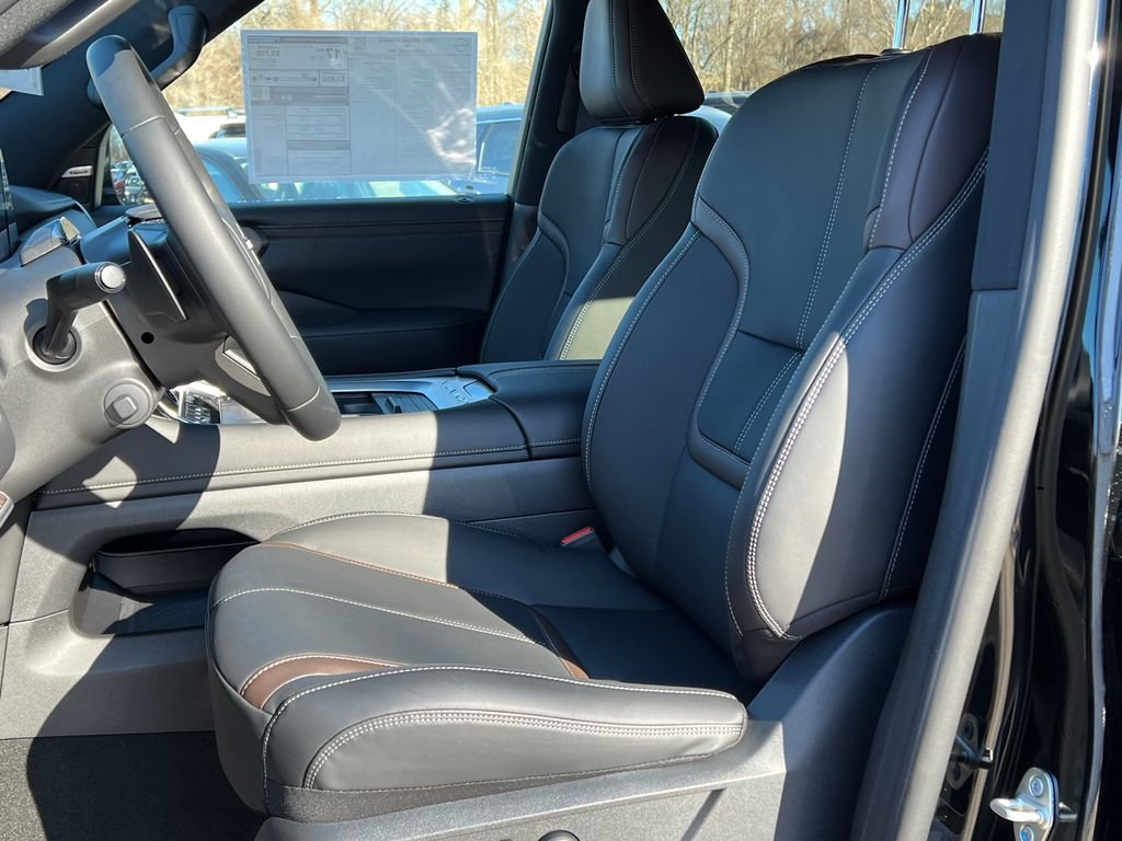 New 2026 Nissan Armada SL AWD/4WD image 6
