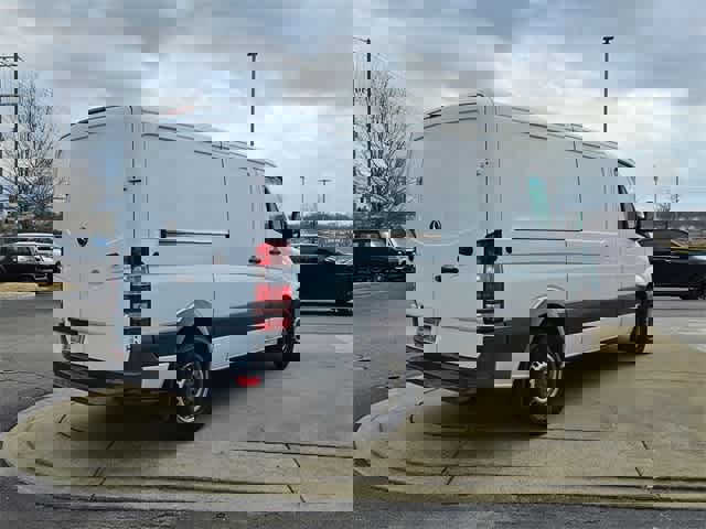 Used 2015 Mercedes-Benz Sprinter 2500 image 8