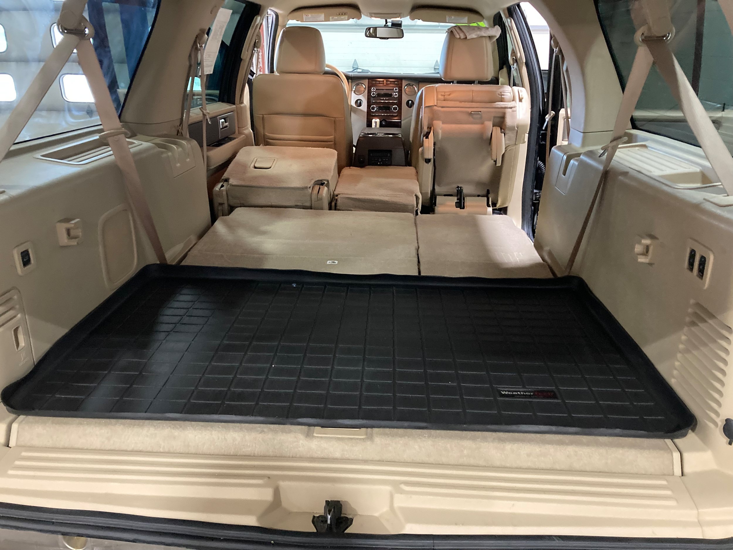 Used 2014 Ford Expedition EL XLT w/ Equipment Group 202A AWD/4WD image 20