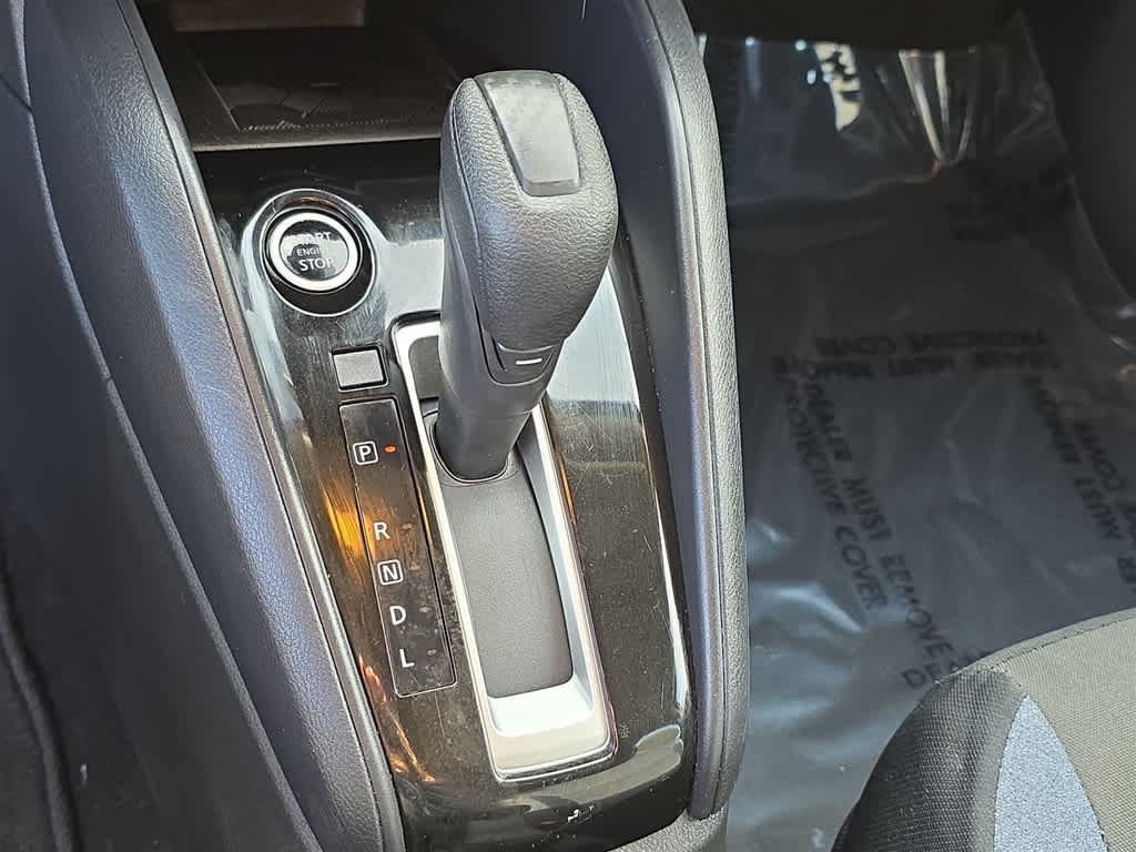 Used 2024 Nissan Versa SV FWD image 23