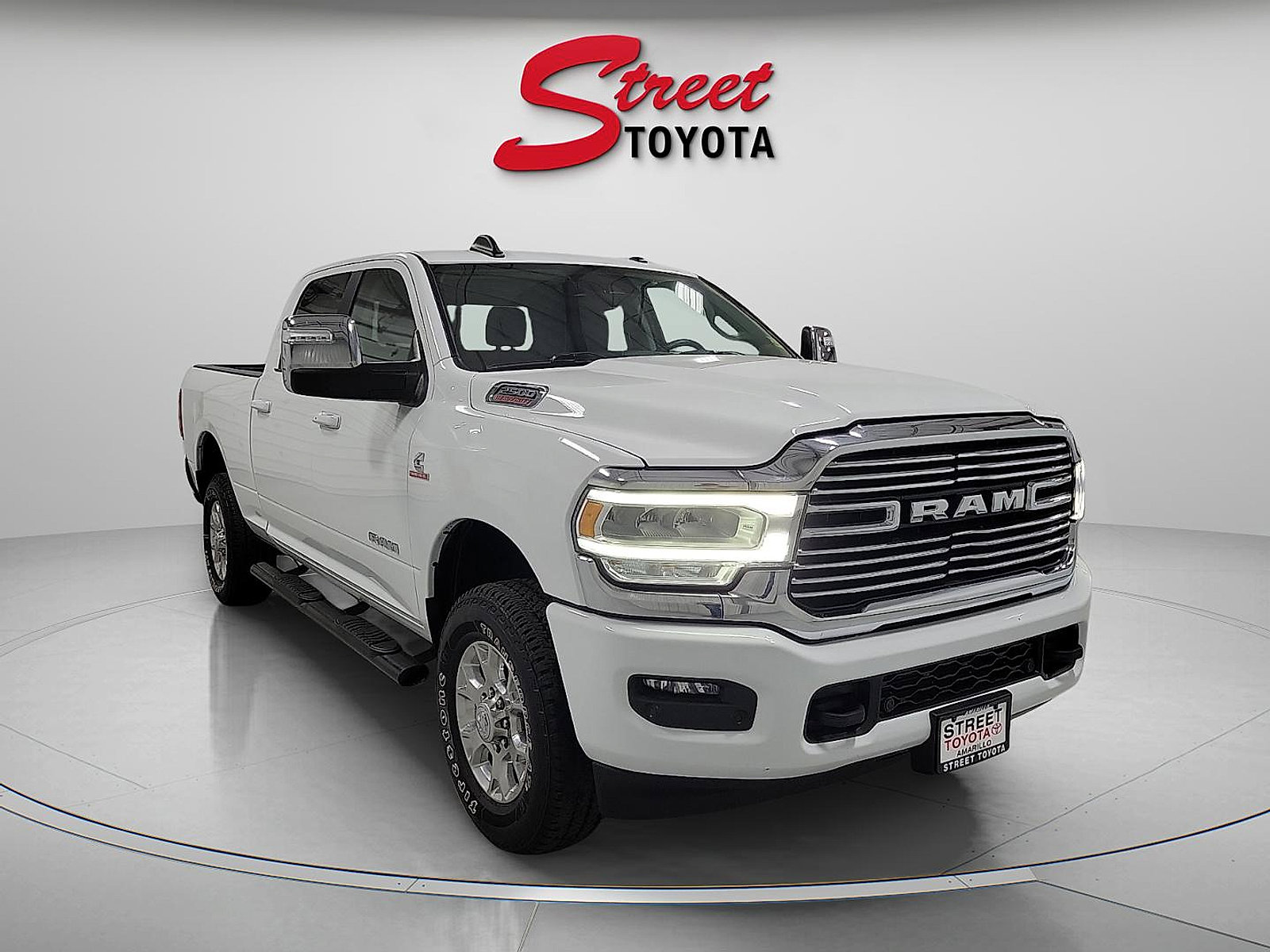 Used 2024 RAM 2500 Laramie w/ Safety Group image 3