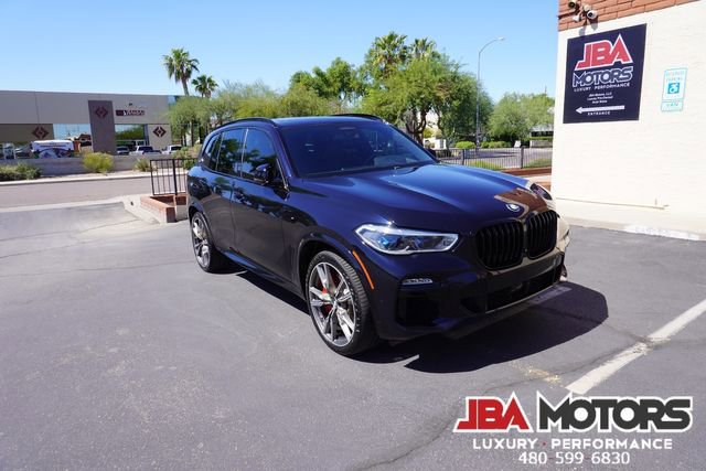 Used 2021 BMW X5 M50i w/ Executive Package image 59