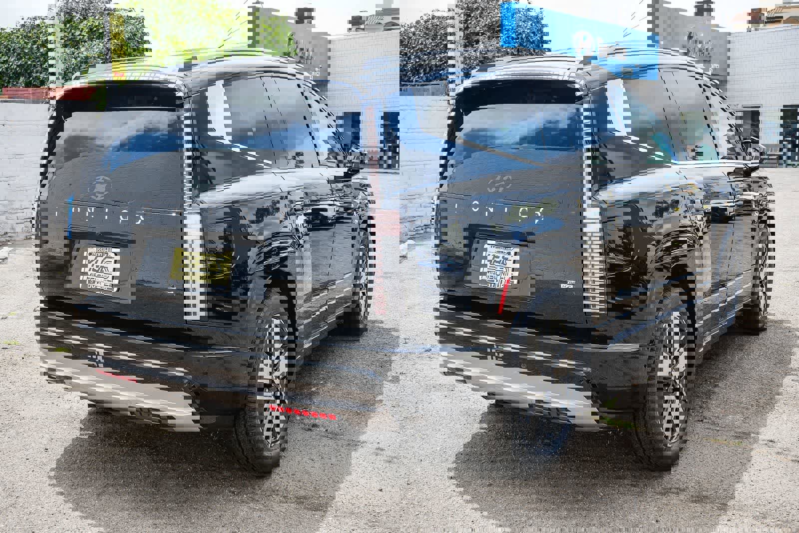 New 2026 Hyundai Ioniq 9 SEL image 4