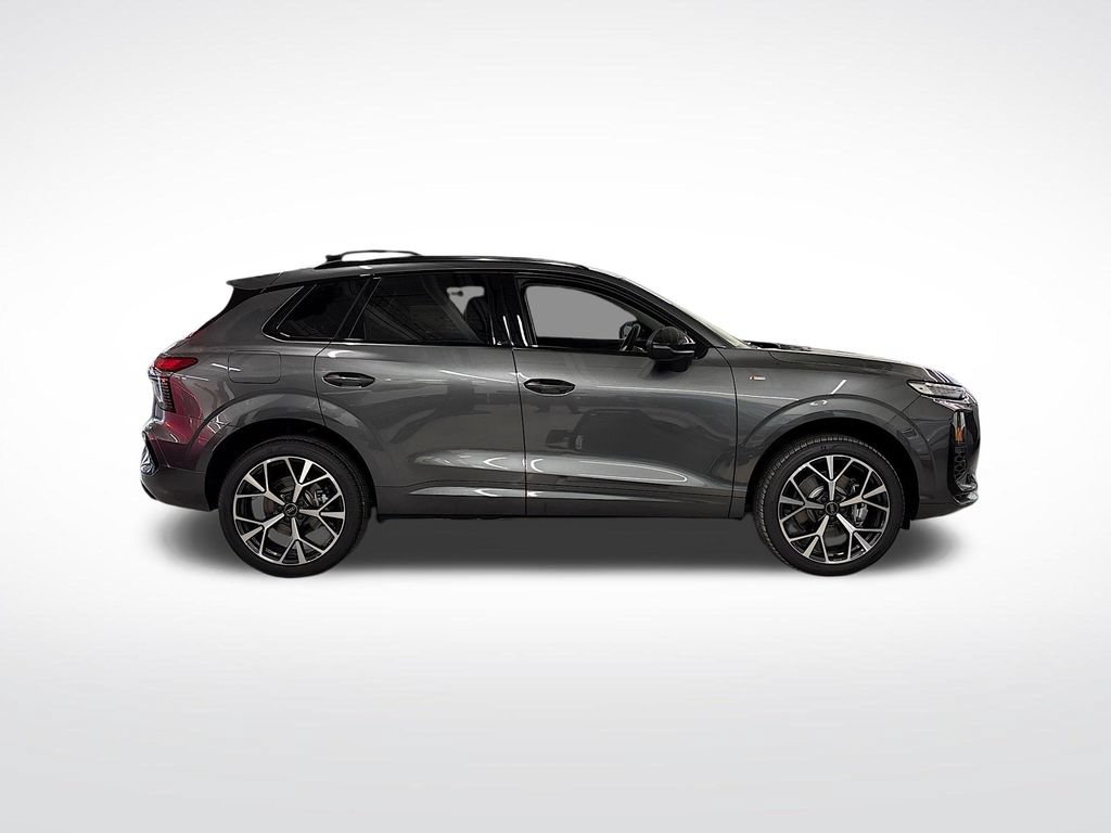 New 2026 Audi Q3 quattro 2.0T AWD/4WD image 6