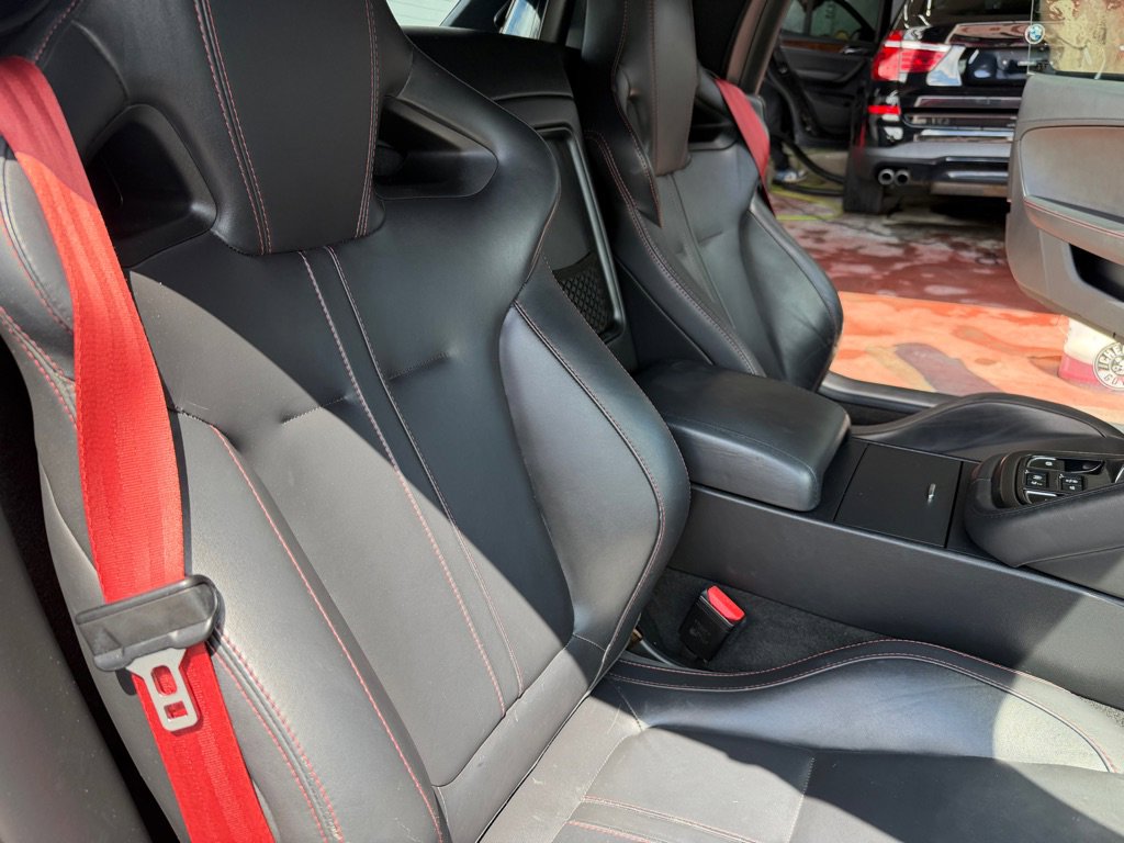 Used 2014 Jaguar F-TYPE Convertible RWD image 30