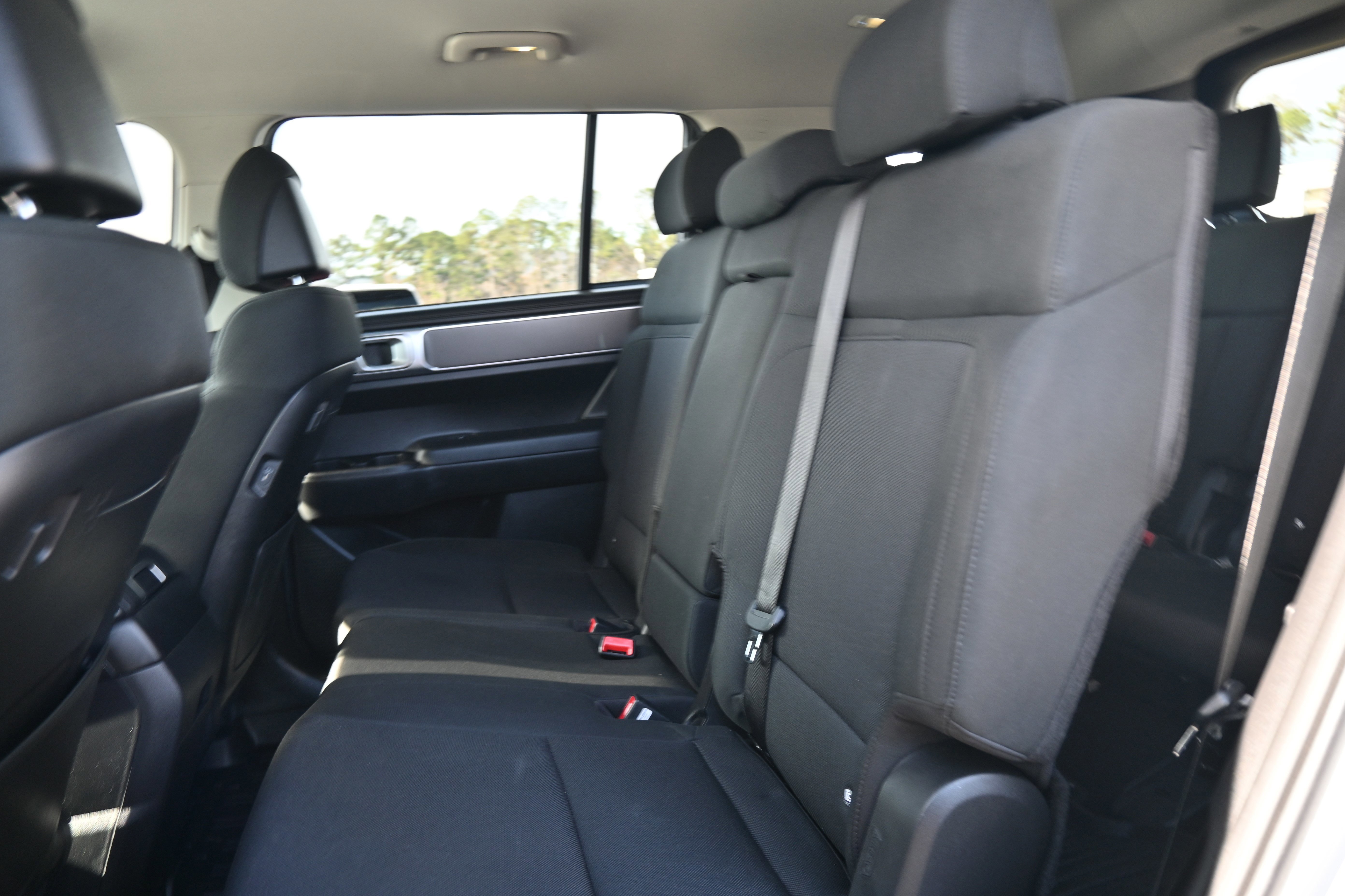 Used 2024 Hyundai Santa Fe SE image 28