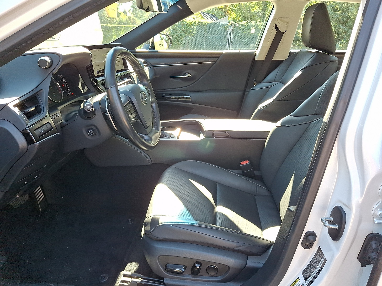 Certified 2024 Lexus ES 350 w/ Premium Package FWD image 13